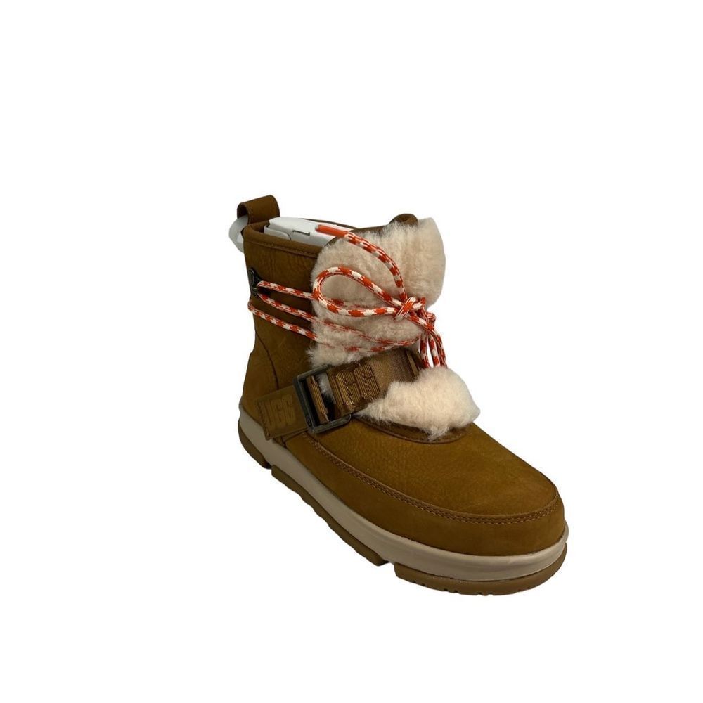 UGG Classic Women Weather Hiker Boots, Size 5.5
(103) - Picture 5 of 8